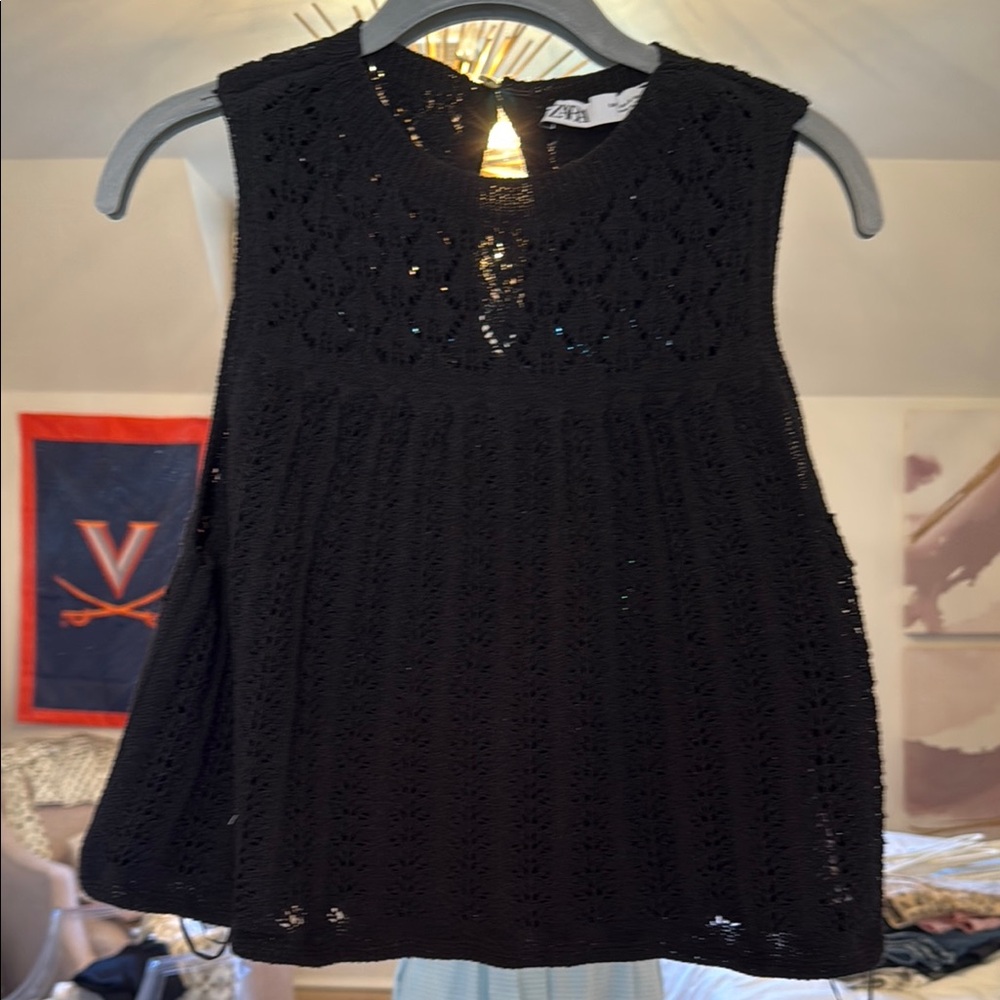 NWT Zara 
POINTELLE KNIT TOP
Black
Small